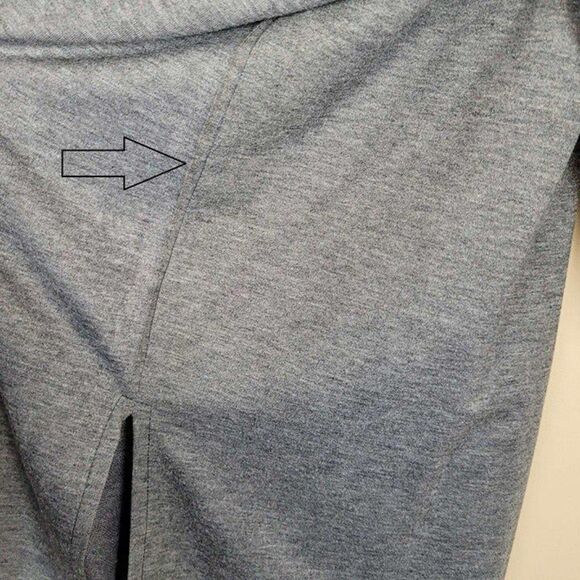 Go Couture Size XL Colorblock Top Long Sleeve Gray Green Red Black - Picture 9 of 12